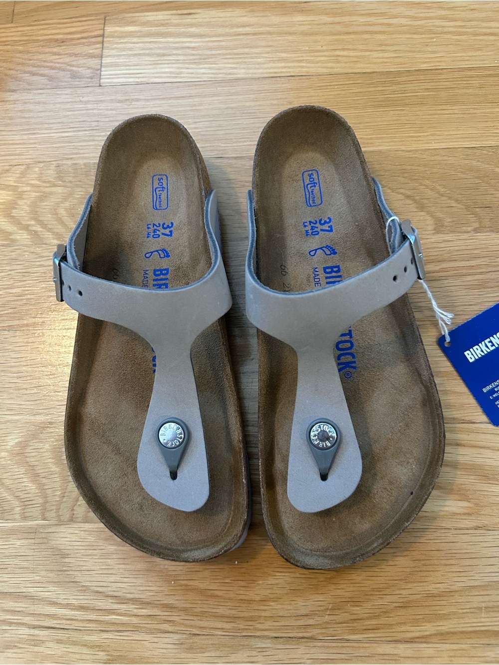 NWT Birkenstock Gizeh Women’s Nubuck Sandals in Dove grey - Picture 1 of 5